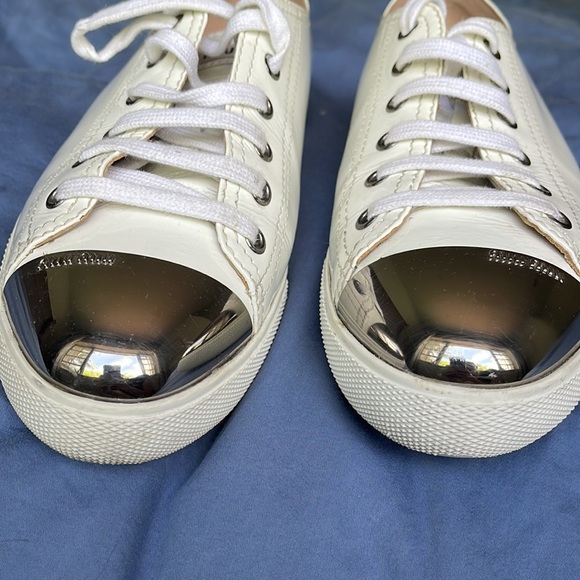 MIU MIU patent leather sneakers - Picture 5 of 6
